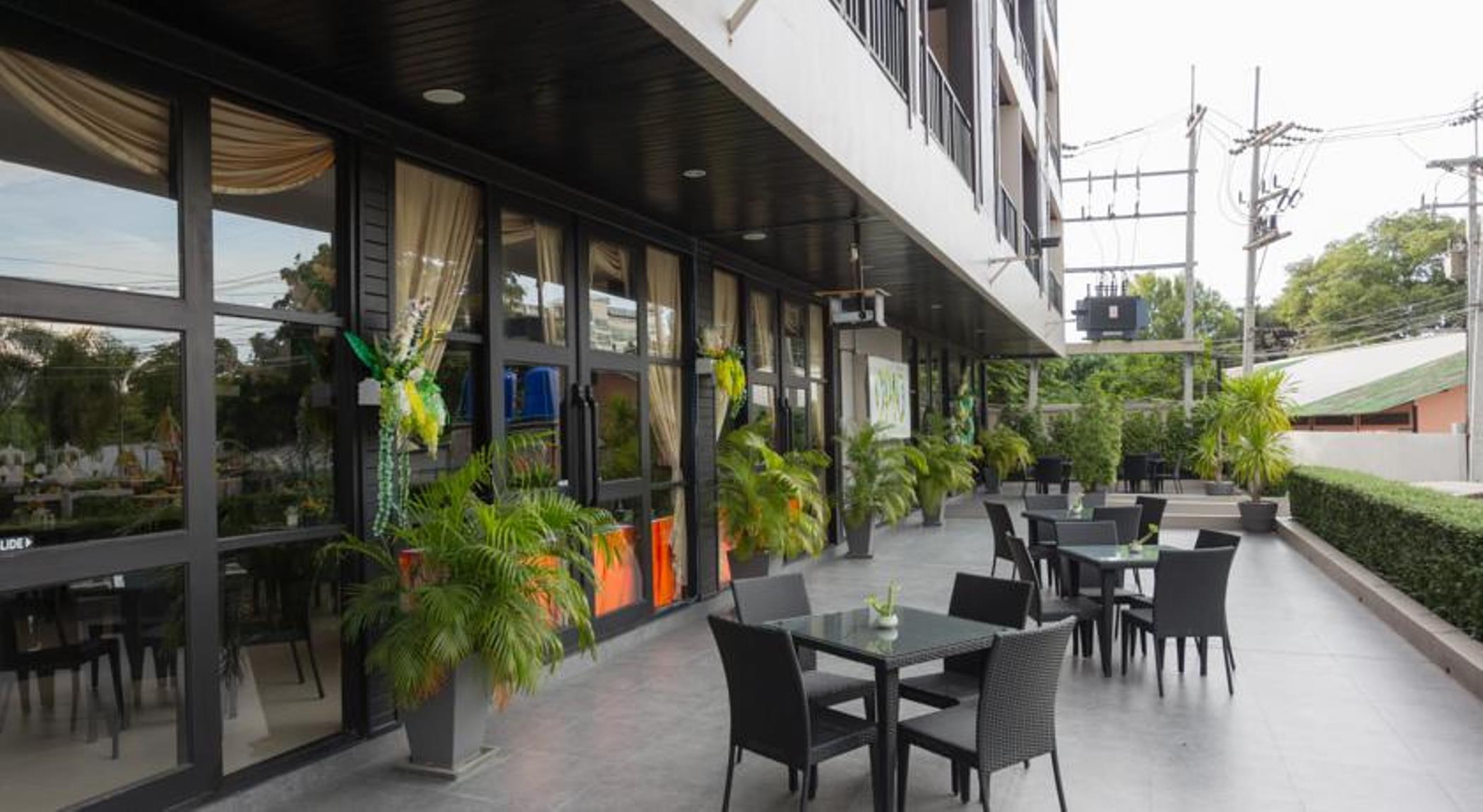 Hotel Golden Tulip Essential Pattaya Extérieur photo