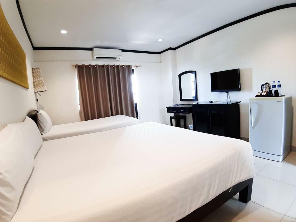Hotel Golden Tulip Essential Pattaya Extérieur photo